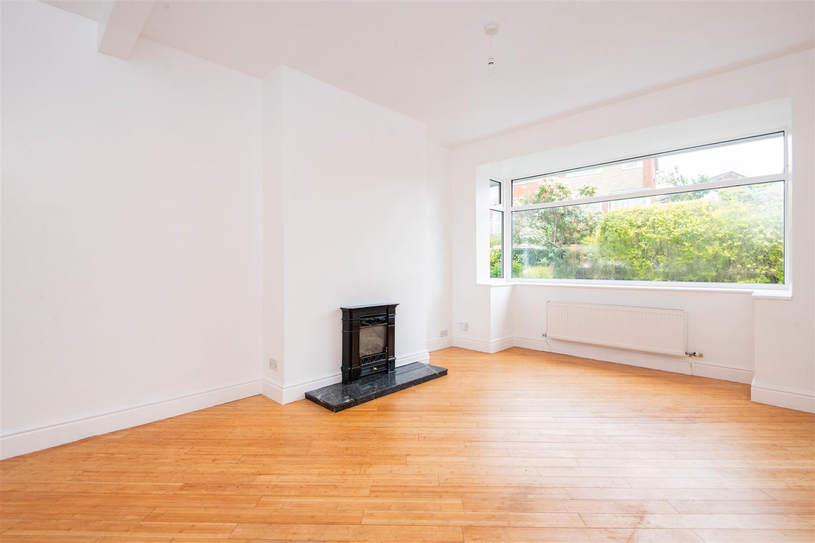 3 bed property in Guildford Avenue, Chorley